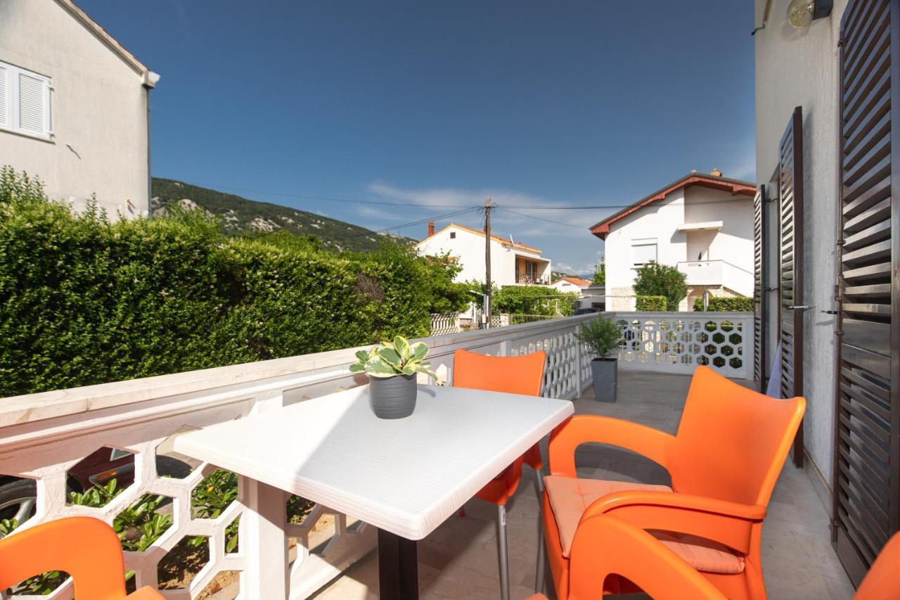 Villa Luka Baska Екстер'єр фото